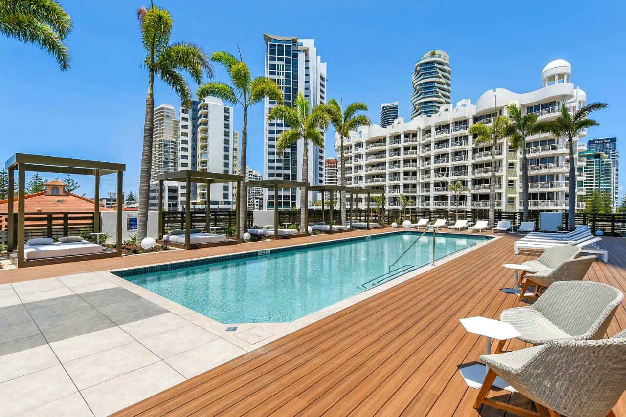 Qube Broadbeach Ocean View Apartments Голд-Кост Экстерьер фото